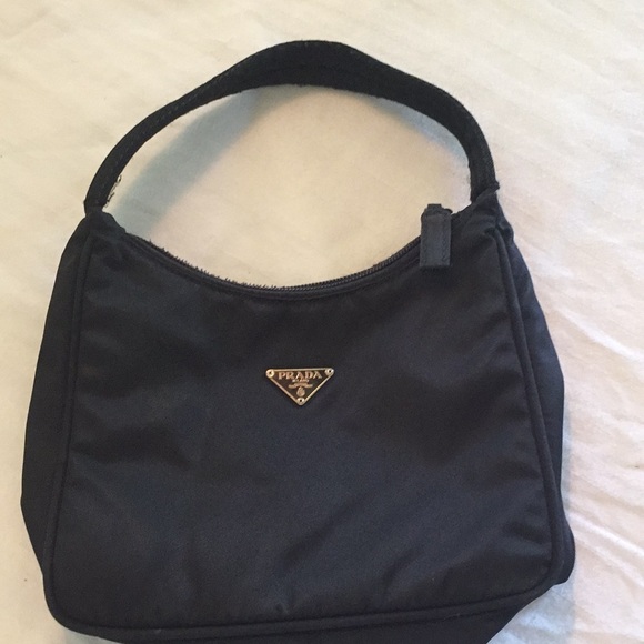 prada b8888